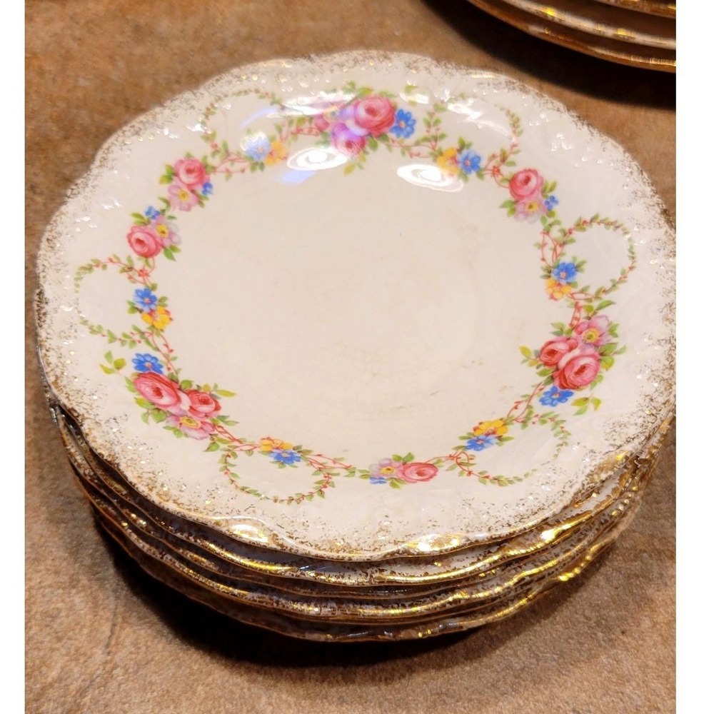 RARE Vernon Kilns CA Rose & Wreath Saucer Plates Floral Gold Trim Set of 6